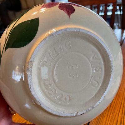 Watt Starflower Covered Bowls