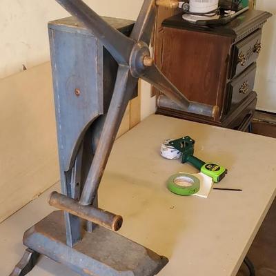 Vintage spinners weasel