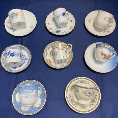 Danbury Mint Collectors Tea & Demitasse