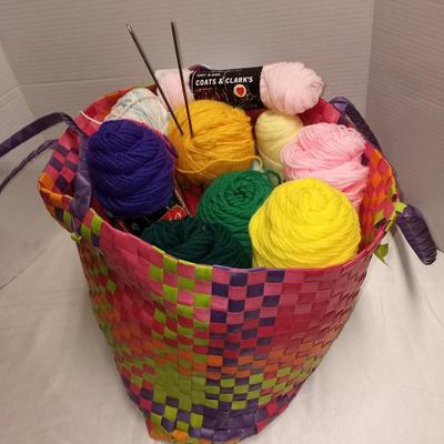 CRAFT BOOKLETS-YARN AND STICHERY ITEMS