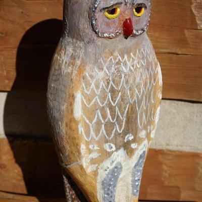 FOLK ART HAND CARVED WOOD  & PAINTED GREAT HORNED OWL