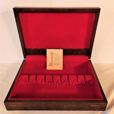 Lot #71  Vintage ONEIDA Silver Box