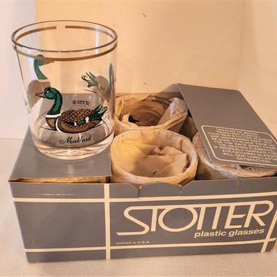 Lot #72  Vintage Set of STOTTER High Ball Glasses in Original Box