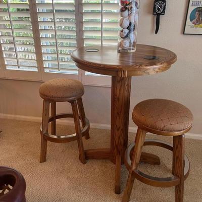 Pub Table & 2 Bar Stools