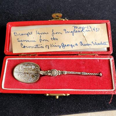 Coronation Spoon - King George and Queen Elizabeth