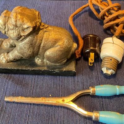Rare Vintage Cast Bulldog Curling Iron Heater