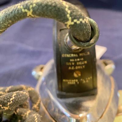 Vintage GM True Heat Iron
