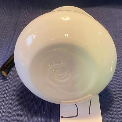 Corning ware 6 Cup  P-104