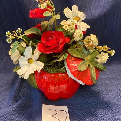 Teleflora Strawberry Tea Pot w/ flowers