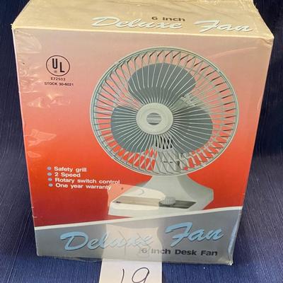 6â€ Deluxe Desk Fan
