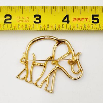 VINTAGE SEARS GOLD TONED ELEPHANT OUTLINED BROOCH