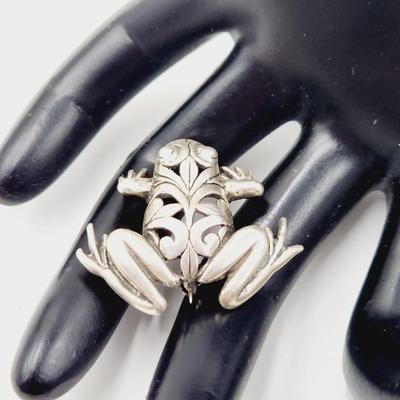 VINTAGE .925 STERLING JEZLAINE FROG PIN