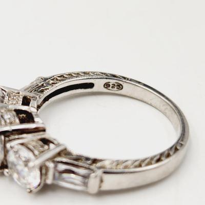 STUNNING .925 STERLING & LARGE CZ STONE RING SIZE 9