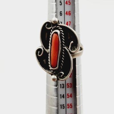 BEAUTIFUL .925 SILVER AND RED CORRAL HAND CRAFTED RING
