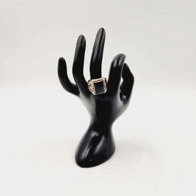 VINTAGE STERLING SILVER ONYX RING SIZE 11