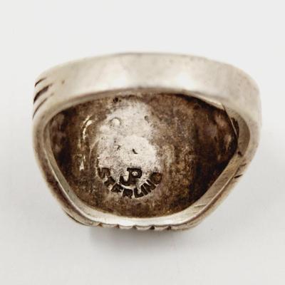 VINTAGE STERLING SILVER ONYX RING SIZE 11