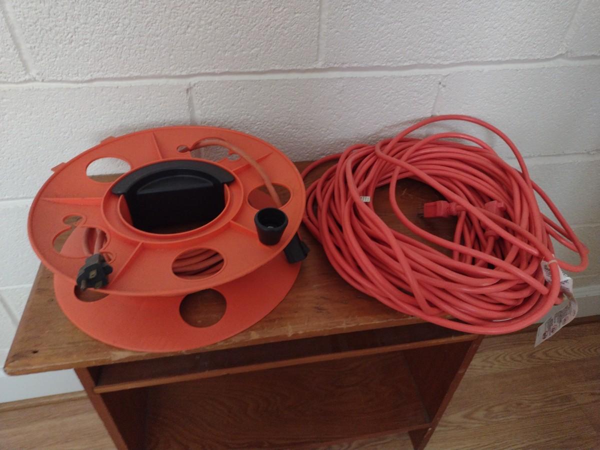 Pair of Extension Cords with Spool