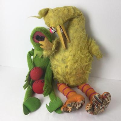 860 Vintage Sesame Street Kermit & Big Bird Stuffed Animals