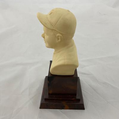 -65- SPORTS | Babe Ruth Hall Of Fame Bust