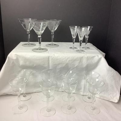 Lot 804. 14 Piece Vintage Etched Grape Design Glasses