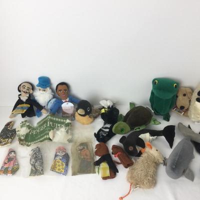 864 Finger Puppet Lot FireRobin Anne Wilkinson