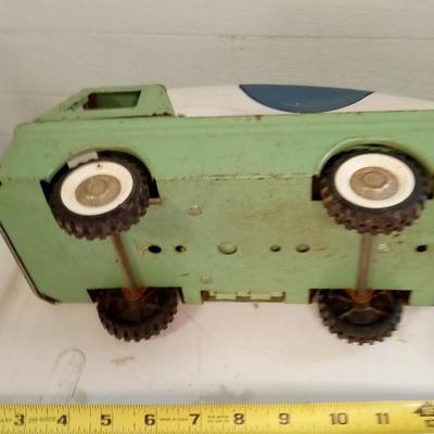 LOT 113   OLD TOY TRUCK