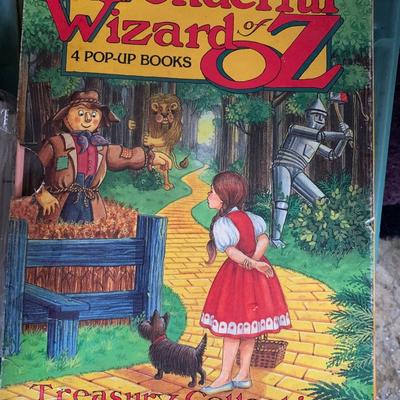 Wizard of Oz pop-up book set