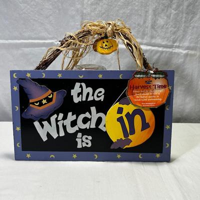 New Halloween Door IN/OUT Sign Decoration