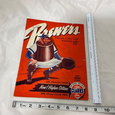 -107- SPORTS | 1940â€™s Milwaukee Brewers Minor League Program