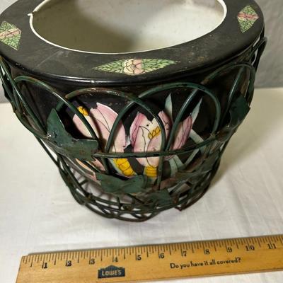 Oriental Style Vase/Plant Pot***