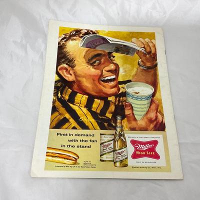 -111- SPORTS | Milwaukee Braves Programs