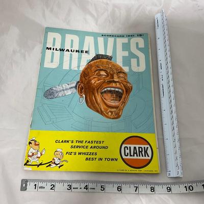 -111- SPORTS | Milwaukee Braves Programs