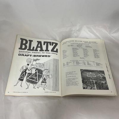 -112- SPORTS | 1958 World Series Program | Milwaukee Braves Vs New York Yankees