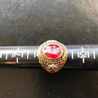 10KT GOLD RING
