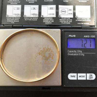 14KT GOLD BANGLE