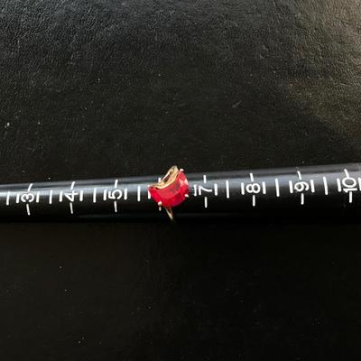 10KT GOLD RING