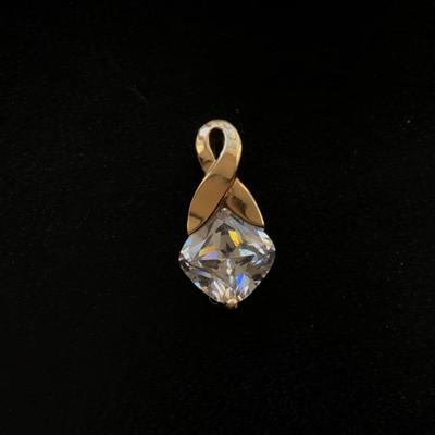 14KT GOLD PENDANT
