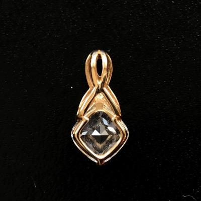 14KT GOLD PENDANT