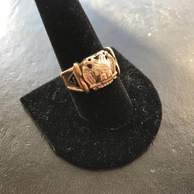 10KT GOLD MASONIC RING