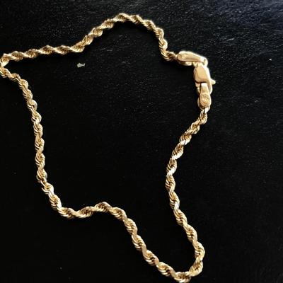 14KT GOLD BRACELET