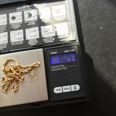 14KT GOLD NECKLACE