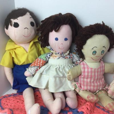 877 Vintage Handmade Doll Family