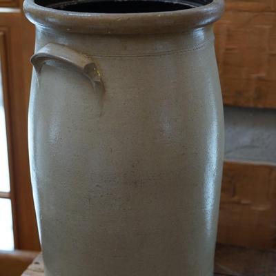 #6 Stoneware Butter Churn LAZY  EIGHT AND TARGET