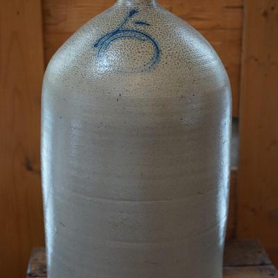 #6 Jug orange peel finish letter J embossed