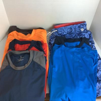 Lot 905 Lot of Mens Landsâ€™ End Shirts & Shorts