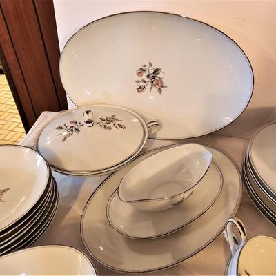 Lot #79  Large Set of Vintage Dinnerware - NORITAKE "Margot" pattern