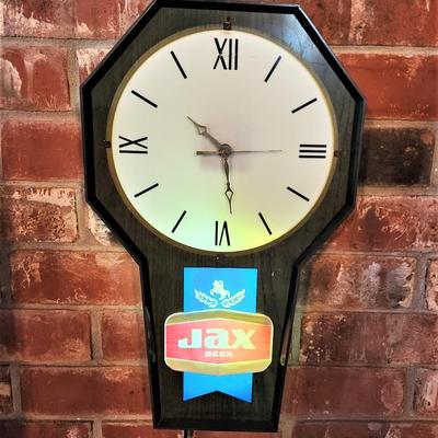 Lot #90  Light up Vintage JAX Beer light/clock