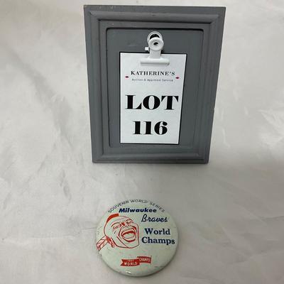 -116- SPORTS | 1957 Milwaukee Braves Button Pinback