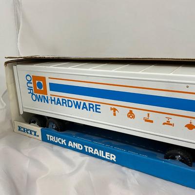 -124- VINTAGE | Ertl Our Own Hardware Semi Truck