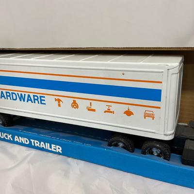 -124- VINTAGE | Ertl Our Own Hardware Semi Truck